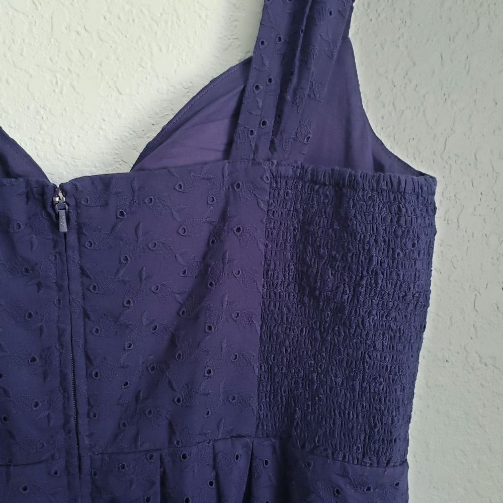 Lilly Pulitzer Cyndi Dress In Navy Blue Embroidered Fish Eyelet - Picture 11 of 11